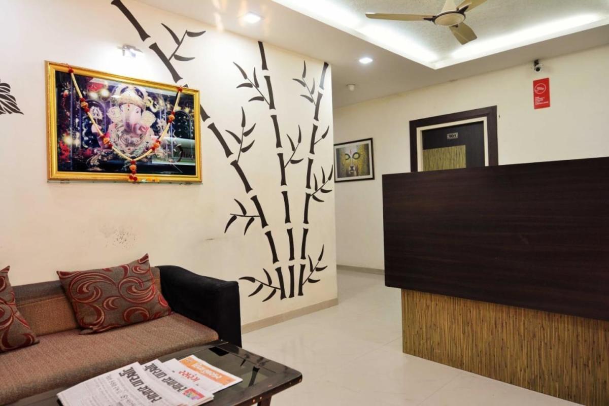 Hotel Royal Apple Ahmedabad Exterior photo